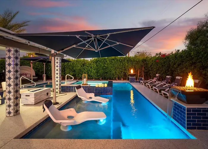 Holiday home Luminosity Escape Pool Hot Tub Dog-friendly *