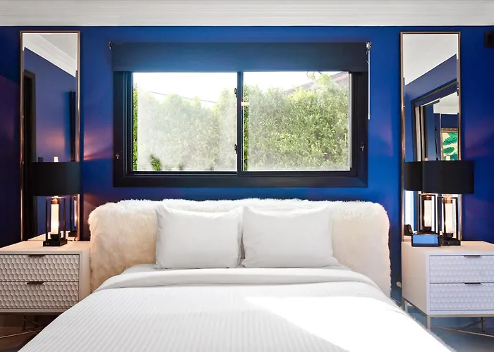 Luminosity Escape Pool Hot Tub Dog-friendly * Scottsdale